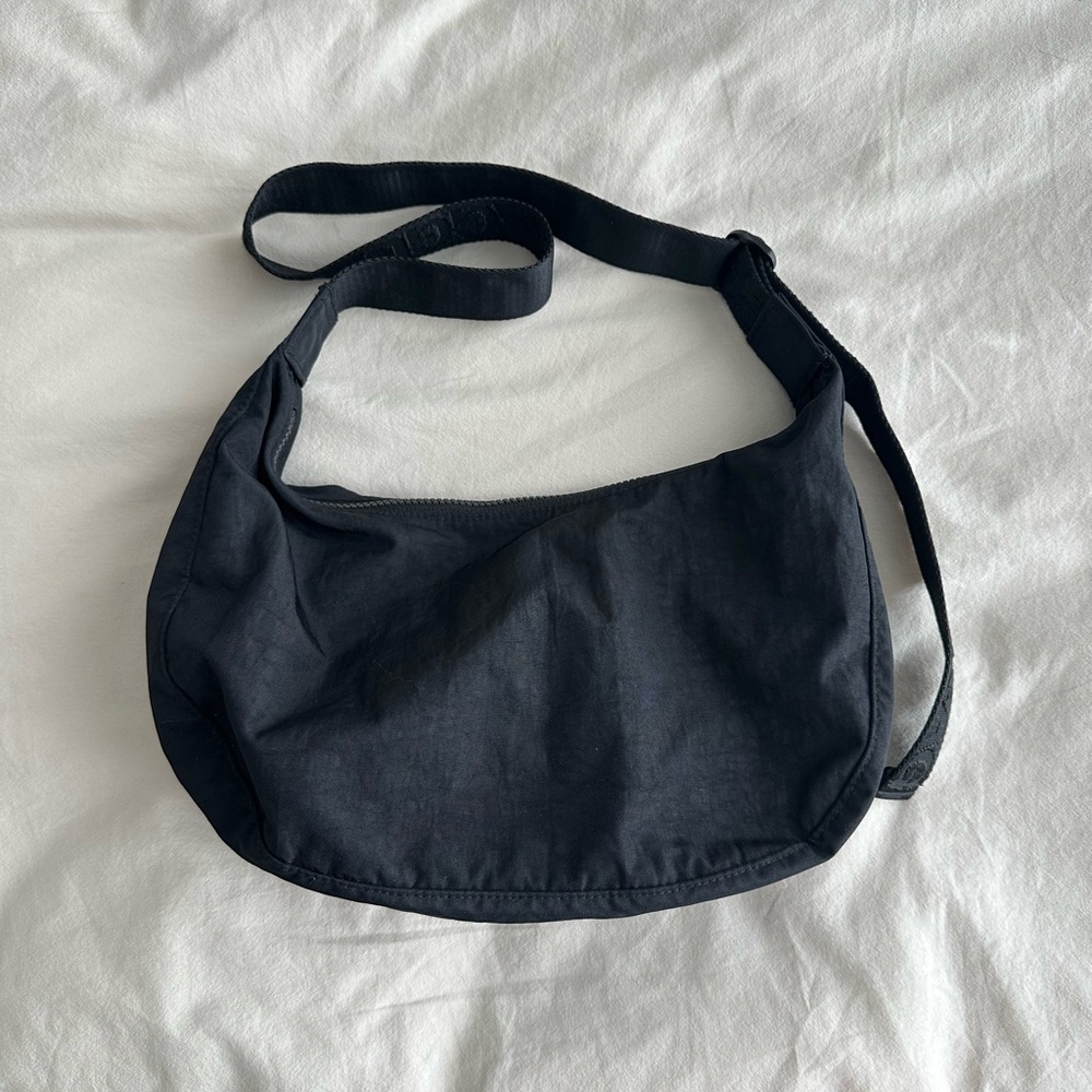 Baggu — Medium Crescent Bag